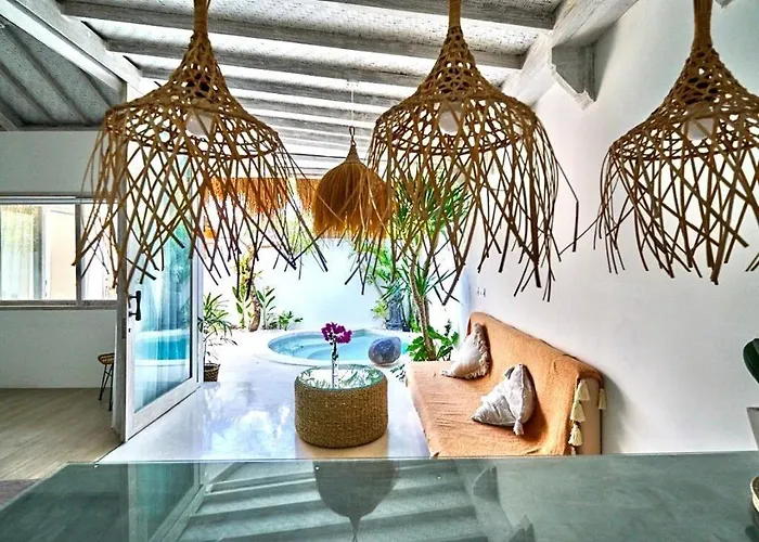Villa Bohemian 2 Bdr In Bingin